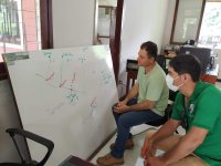 1.Agriculture officer advising the accessible places for data collection in the Ucayali region